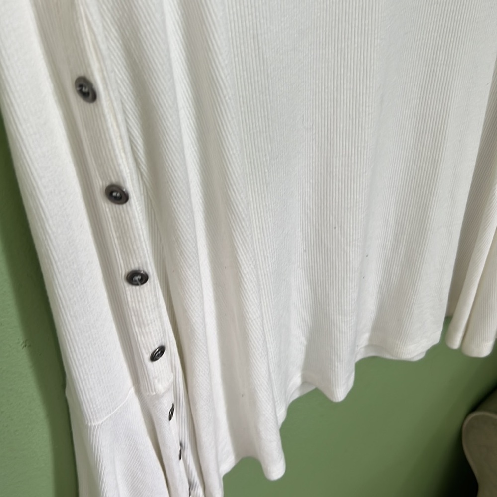 Gimmicks White Long Sleeve Top